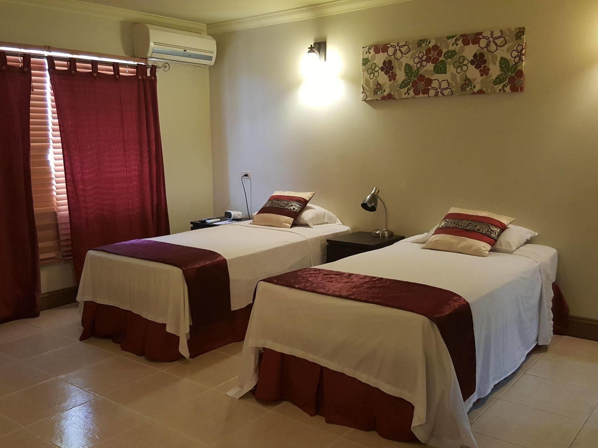 Savannah Maison Guest House Port of Spain Exterior foto